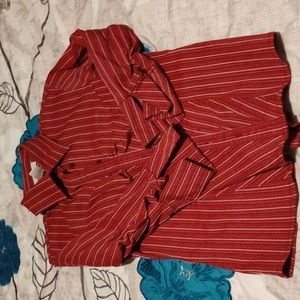 Red fitted stretch button down shirt